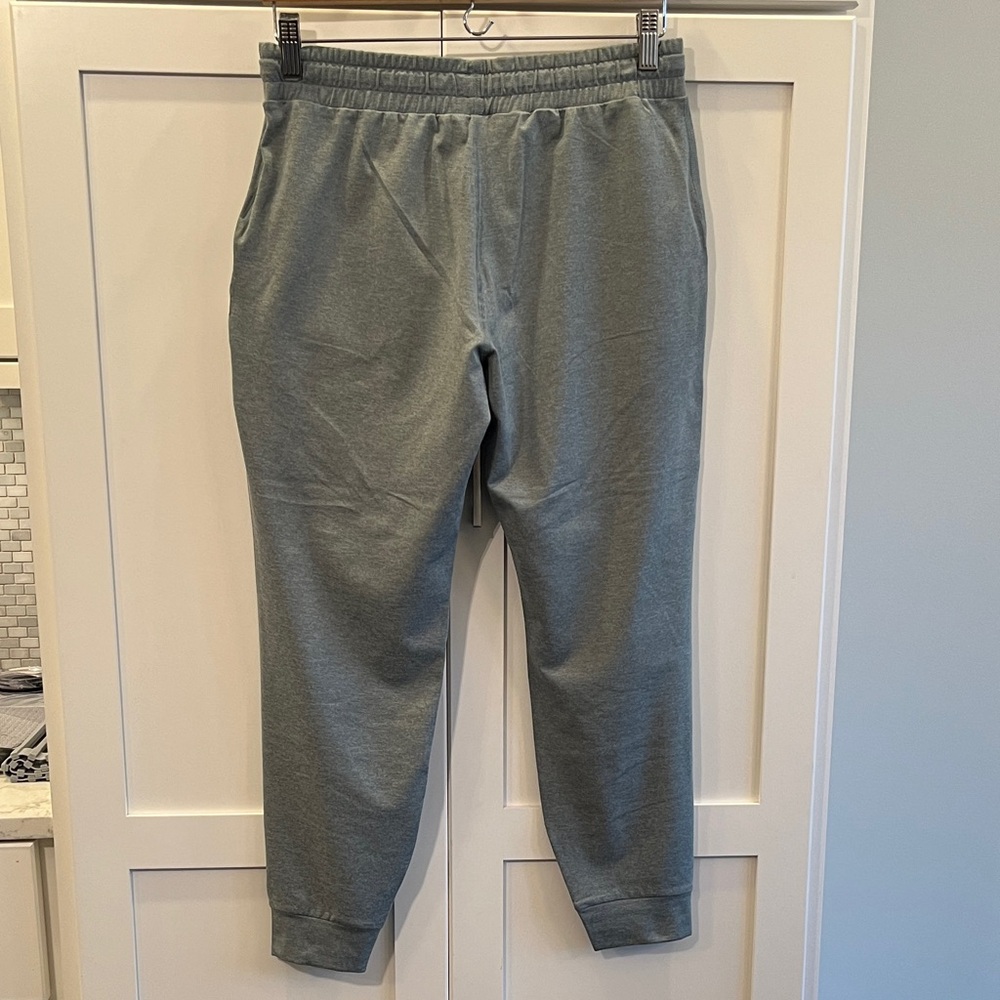 NWOT Womens Vuori Performance Jogger Pants - Picture 2 of 4